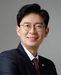 조정훈